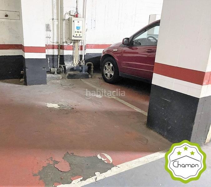 Foto e0337255-9ccd-4188-9895-8ca9f38b6fd5. Aparcament cotxe a Rekalde Centro Bilbao