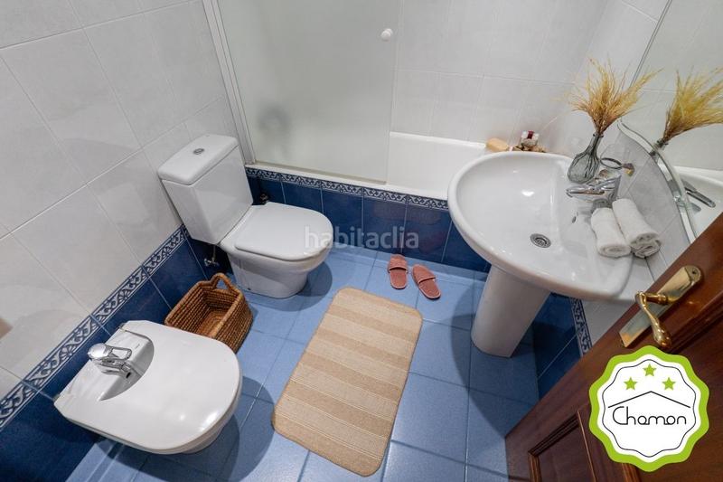 Foto d0c272f0-bc41-40e0-b343-36d29356691c. Piso en Rekalde Centro Bilbao
