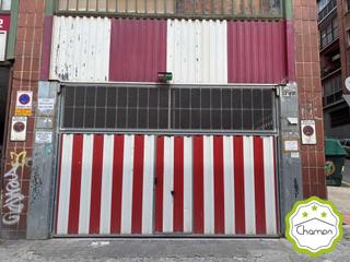 Parking coche en Iralabarri