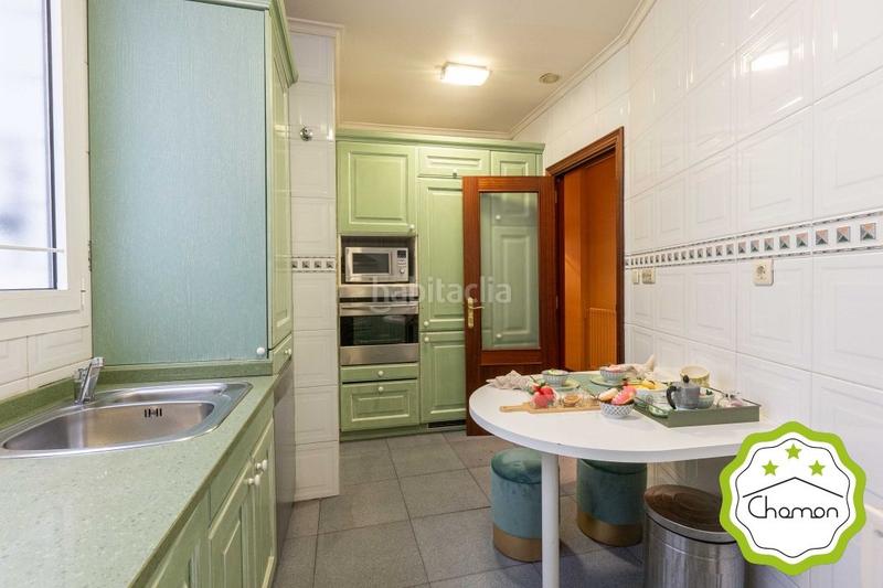 Foto 8e16becd-4c46-469f-963c-909a9c6d2f16. Flat with heating parking in Sabino Arana-Jesuitas Bilbao