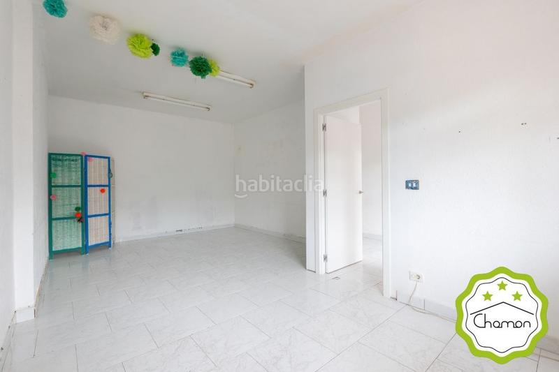Foto ed3ef162-0925-42fc-b60d-5ab8ca6b0253. Local comercial a Azeta - Abatxolo Portugalete