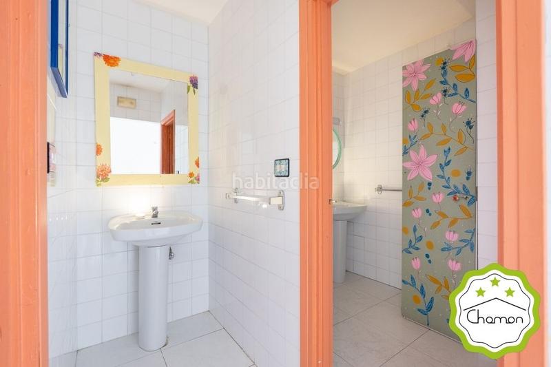 Foto f059d813-30d5-4a95-a4ba-d1c9604234ce. Local comercial a Azeta - Abatxolo Portugalete