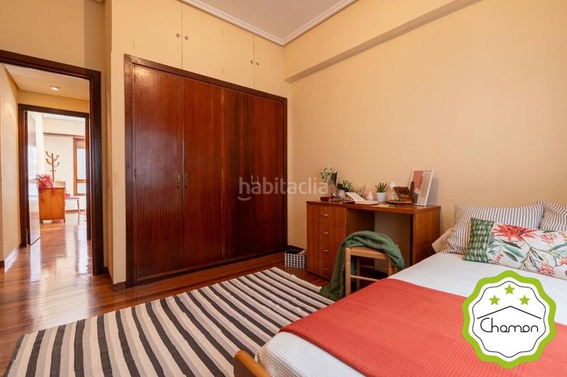 Foto 40ffe5aa-2d49-4d62-a6a5-b1fd6b1a7b41. Etagenwohnung mit heizung parking in Iralabarri Bilbao