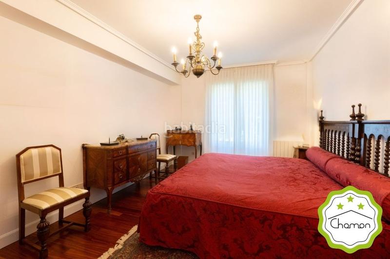 Foto 7aedfe43-b4c9-46c0-9586-38d7b2e7e7a4. Casa amb calefacció aparcament a santa maría de Getxo Getxo
