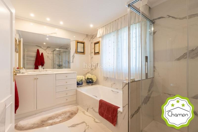 Foto 4216f91f-db9b-4f00-8033-6990cd68d3c1. House with heating parking in santa maría de Getxo Getxo