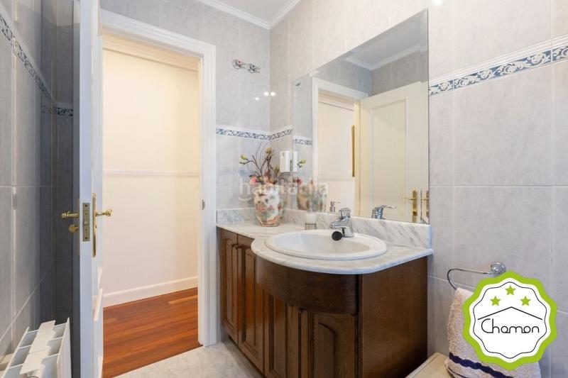Foto b4bc7d82-c823-41fb-998e-4ece3c68630c. House with heating parking in santa maría de Getxo Getxo