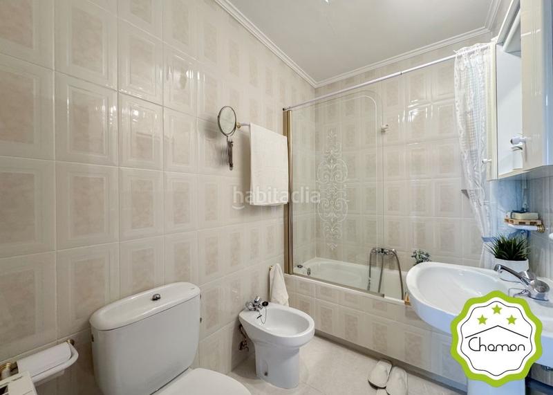 Foto 37038100-ead2-4b6b-9e3e-0f37dbafc343. Etagenwohnung mit heizung parking in Tregadín Noja