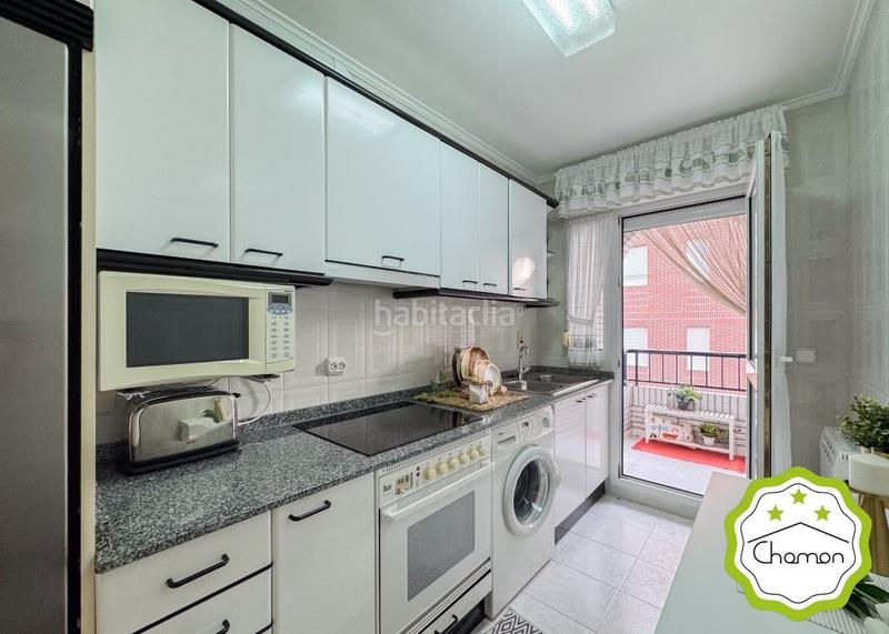 Foto 7ed29263-923e-4f02-bca2-8607caee1f56. Etagenwohnung mit heizung parking in Tregadín Noja