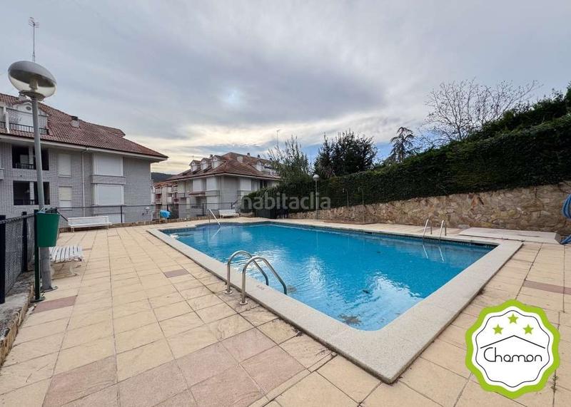 Foto 829b5ee4-5e80-4d5a-bcdd-7c8538b1b2a8. Etagenwohnung mit heizung parking in Tregadín Noja