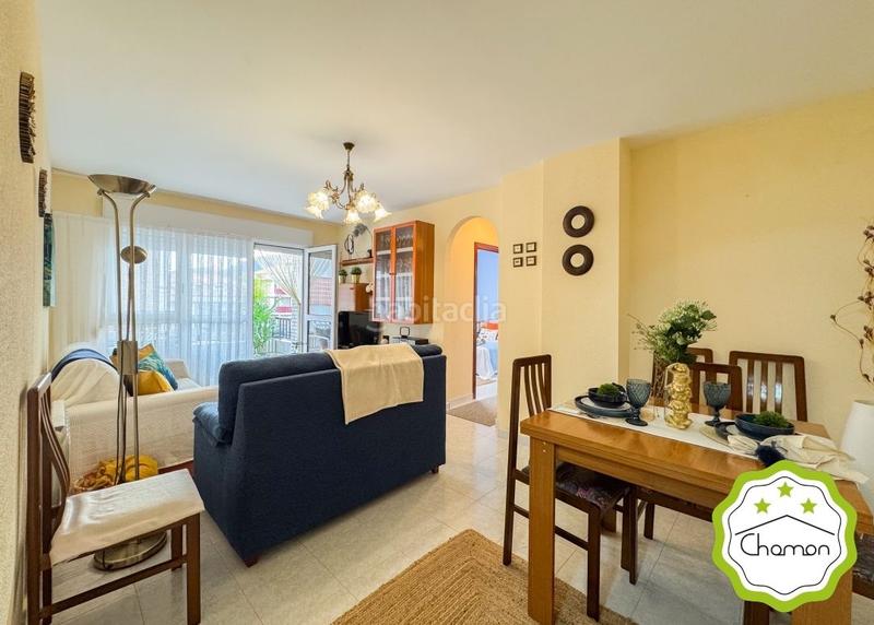 Foto a53faf98-6d10-4604-a7f1-79d40f02af36. Etagenwohnung mit heizung parking in Tregadín Noja