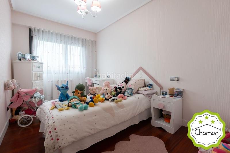 Foto db820566-ae73-4bc5-9fe2-9a47a557a5e8. Flat with heating parking in Lasesarre Barakaldo