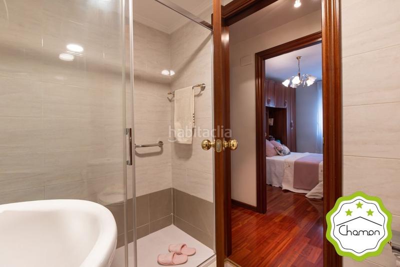 Foto 5091bf4e-f2a3-4107-ad47-cf80776ed2f1. Pis amb calefacció aparcament a Rekalde Centro Bilbao