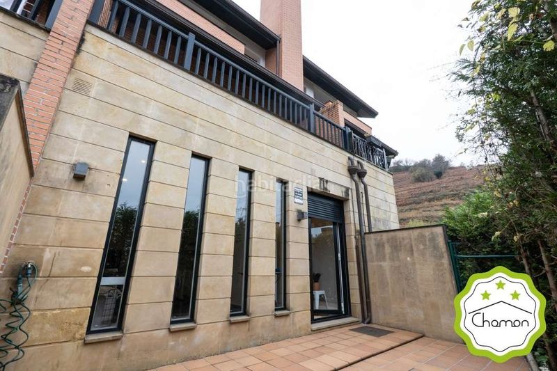 Foto 5af6e1eb-4119-46d9-b988-fd3c71d54d41. Casa adossada amb calefacció aparcament a Artatzu - Larraskitu Bilbao