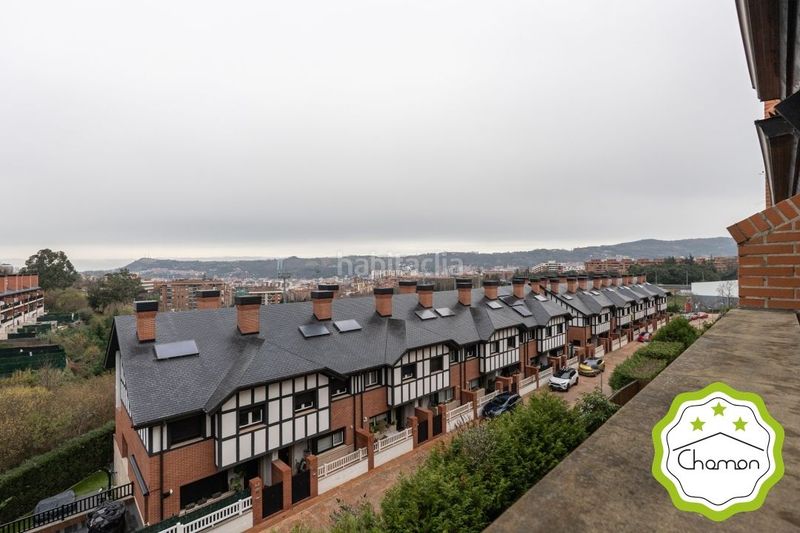 Foto 64c2b893-8fe1-40ab-b880-a20c11af6eaa. Casa adossada amb calefacció aparcament a Artatzu - Larraskitu Bilbao