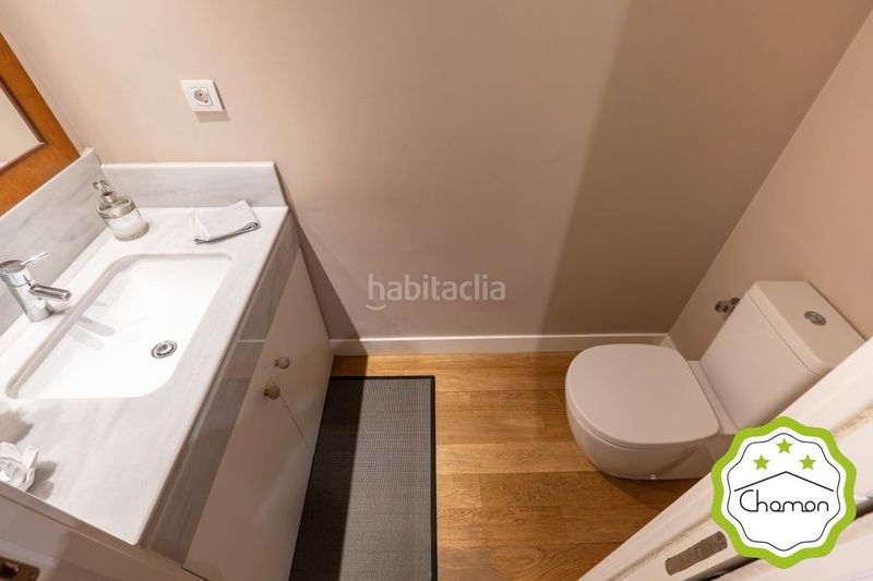 Foto 68d9604b-6e72-41cc-9663-36439296f8a3. Casa adossada amb calefacció aparcament a Artatzu - Larraskitu Bilbao