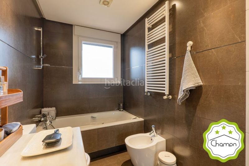 Foto 766ceeb0-eaef-48d8-ace2-551cf072211f. Casa adossada amb calefacció aparcament a Artatzu - Larraskitu Bilbao