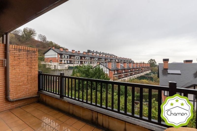 Foto d92a2e68-d3ca-4d63-9a44-eb910784c8ef. Casa adossada amb calefacció aparcament a Artatzu - Larraskitu Bilbao