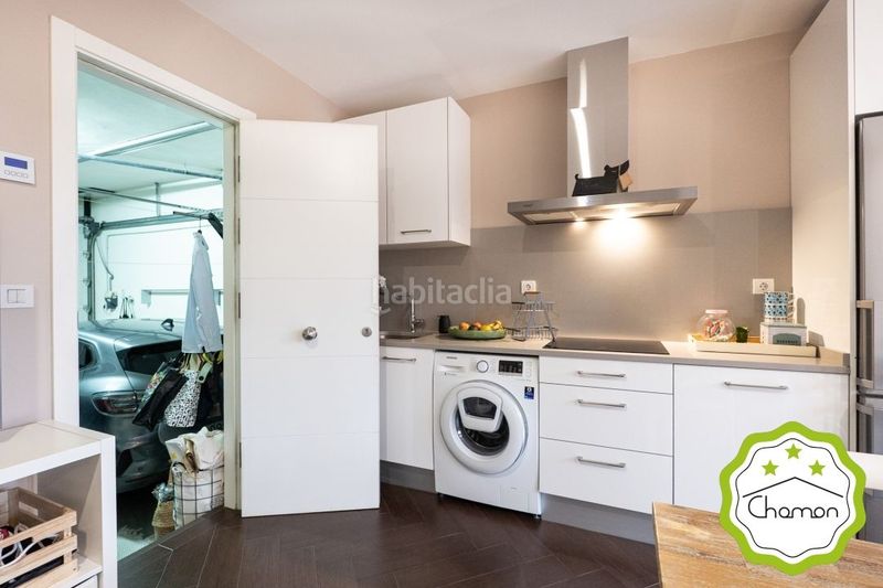 Foto eb0bd366-406d-4300-91dc-a7527e5aeb2c. Casa adossada amb calefacció aparcament a Artatzu - Larraskitu Bilbao