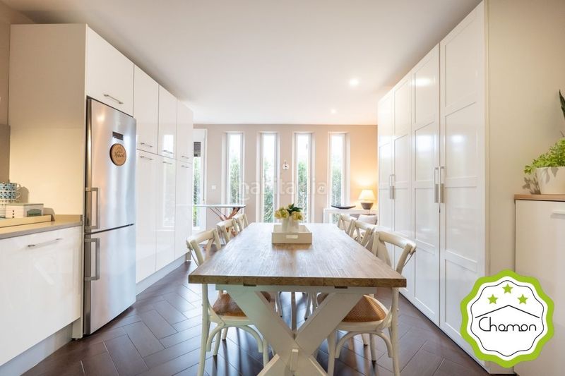 Foto f6d4835e-9c82-4083-953b-72f019441336. Casa adossada amb calefacció aparcament a Artatzu - Larraskitu Bilbao