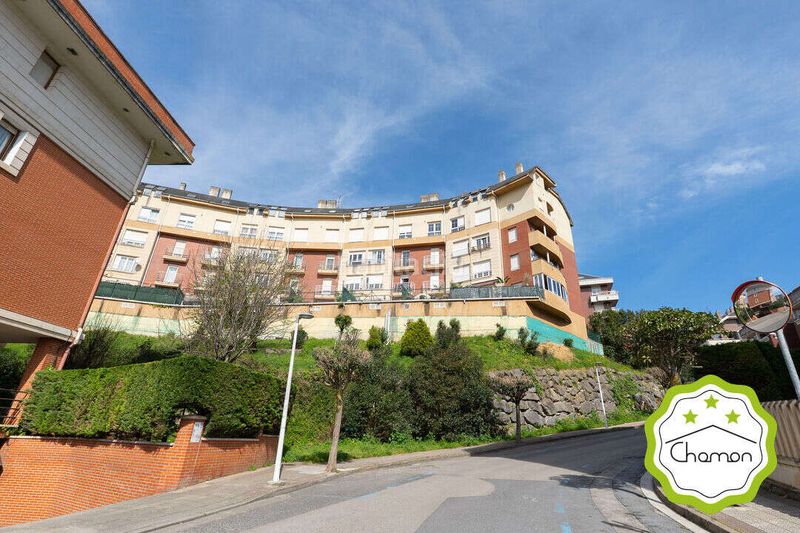 Foto 1dd75f79-3a19-437b-bd13-cdd5a9a5aac5. Pis amb calefacció aparcament a Playa Ostende Castro - Urdiales