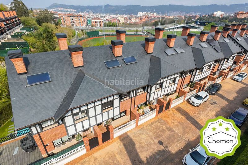 Foto 2550df8b-1312-4754-9895-f4a2f1ebe45e. Casa adossada amb calefacció aparcament a Artatzu - Larraskitu Bilbao