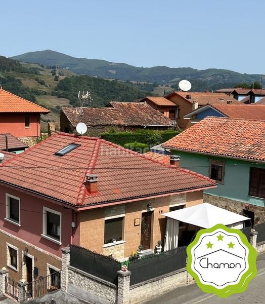 Foto e66e9c65-b501-488e-b46b-44a7c801219f. Casa amb calefacció a Lena