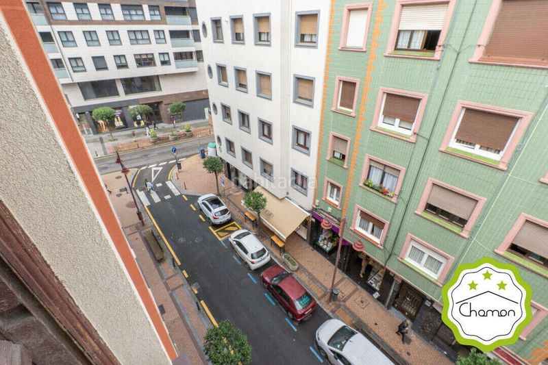 Foto ff1e2fef-026a-47e9-b68d-a3bb878d0b47. Pis a Centro Barakaldo