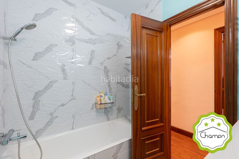 Foto cf460b97-2bf8-4e81-b374-4ef0469bda99. Piso en Negurigane-Peruri Leioa