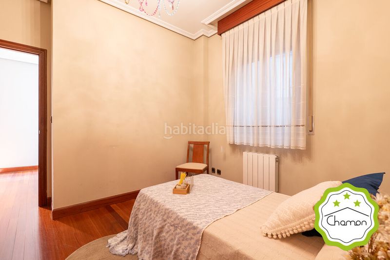 Foto 2ae1edf6-571b-4b54-aca4-874a58e46d1e. Pis amb calefacció aparcament a Albia Bilbao