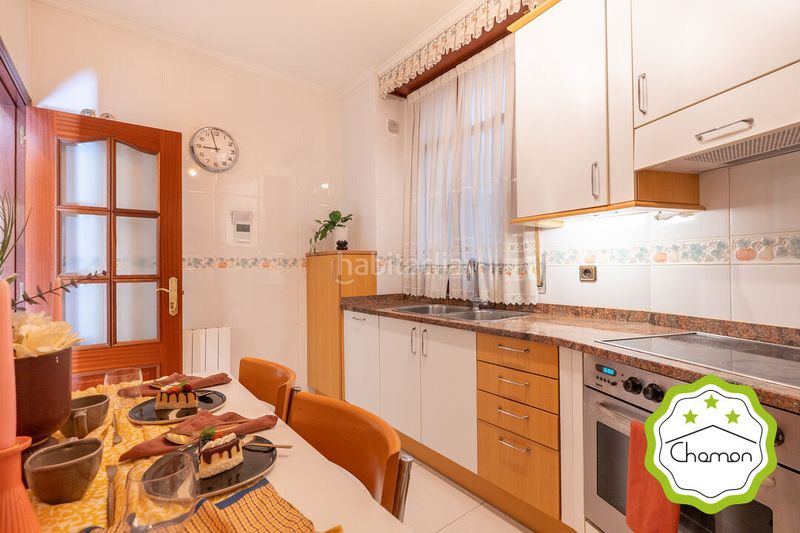 Foto 7e17e8de-e334-435d-b157-75c2e954acd9. Pis amb calefacció aparcament a Albia Bilbao