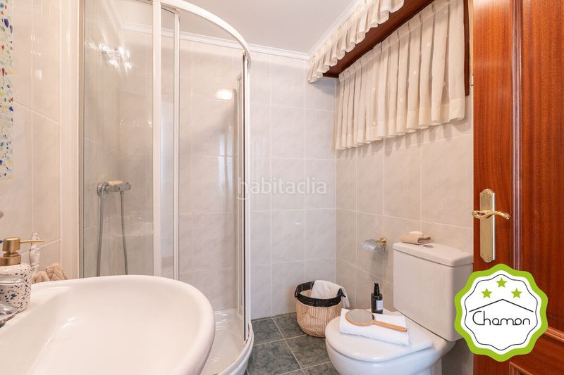 Foto ce0dcd5f-a6cb-4889-841b-38aa73d4426c. Pis amb calefacció aparcament a Albia Bilbao