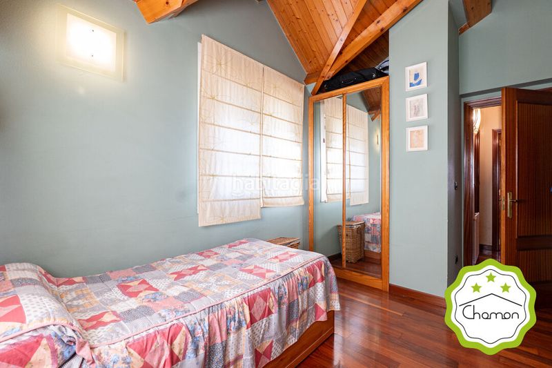 Foto 470da3e4-50a0-4ff1-b68c-dd3bf167dd61. Casa amb calefacció aparcament piscina a Samano Castro - Urdiales