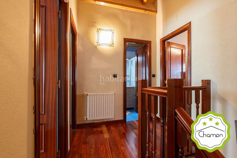Foto 74a73a8f-f2cb-4293-aece-9e4ffc47ff42. Casa amb calefacció aparcament piscina a Samano Castro - Urdiales