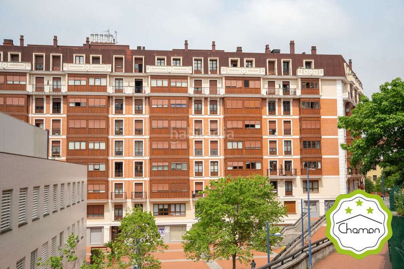 Foto 355b8d73-cdb5-4340-8768-af050678ae19. Pis amb calefacció aparcament a Iralabarri Bilbao