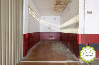 Autoparkplatz  Plaza de los tres concejos. Parcela de garaje en sestao