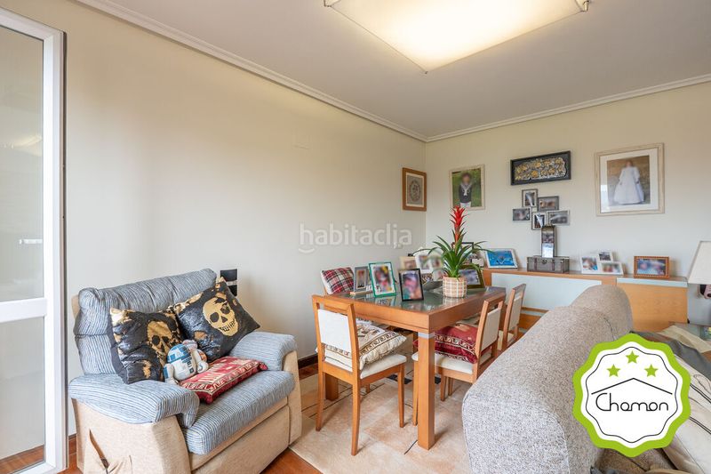 Foto 8b45d5a4-f948-4138-948b-ba2a5cd2de12. Duplex avec chauffage parking dans Berango