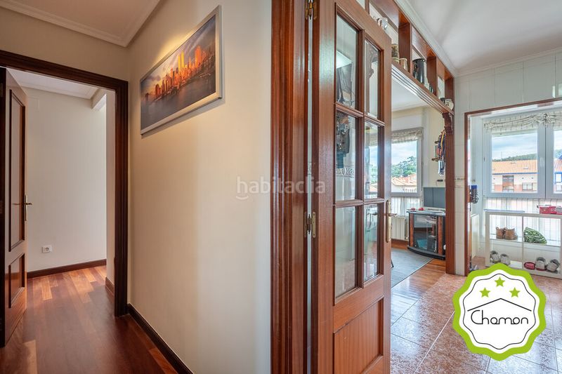 Foto fa6524d5-9583-4a28-82c1-a7b93f8aaa46. Duplex avec chauffage parking dans Berango