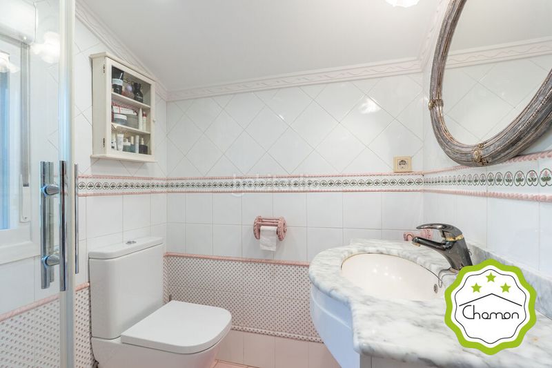 Foto 108a457f-abd1-4b23-868d-149672f3681e. Casa amb calefacció aparcament a Otañes-Talledo Castro - Urdiales