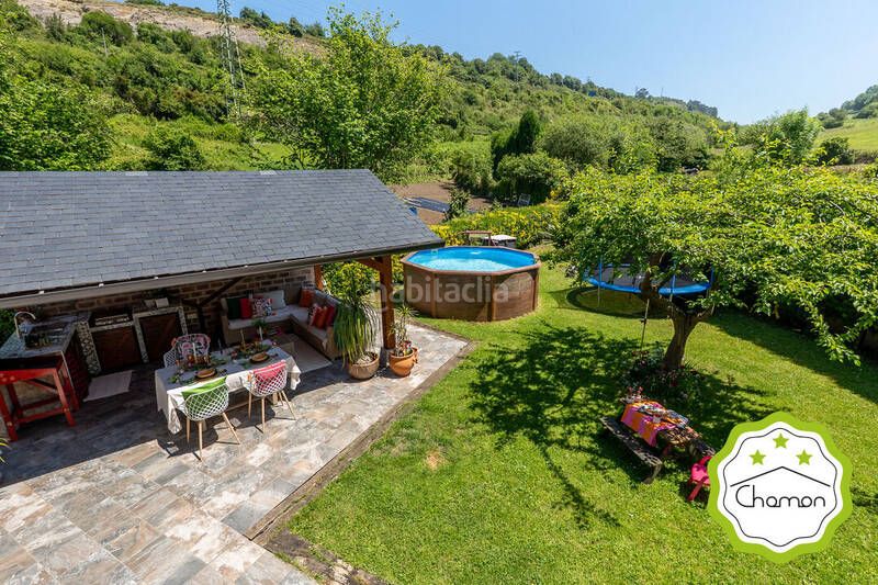 Foto c7345cdf-36be-468b-bab6-f3eb286ec46e. Casa amb calefacció aparcament a Otañes-Talledo Castro - Urdiales