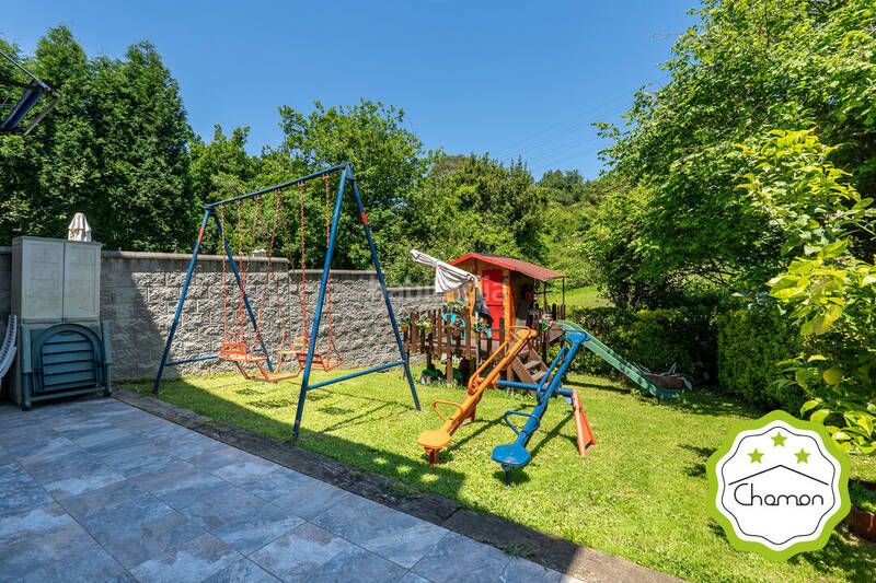 Foto c85b7b4d-cff2-4280-bd45-784835333c1c. Casa amb calefacció aparcament a Otañes-Talledo Castro - Urdiales