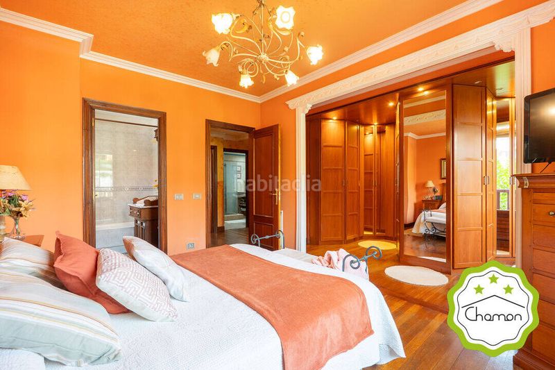 Foto b4bcbc0f-51a2-4e03-97b1-36708a66d160. Casa amb aparcament a Arrigorriaga