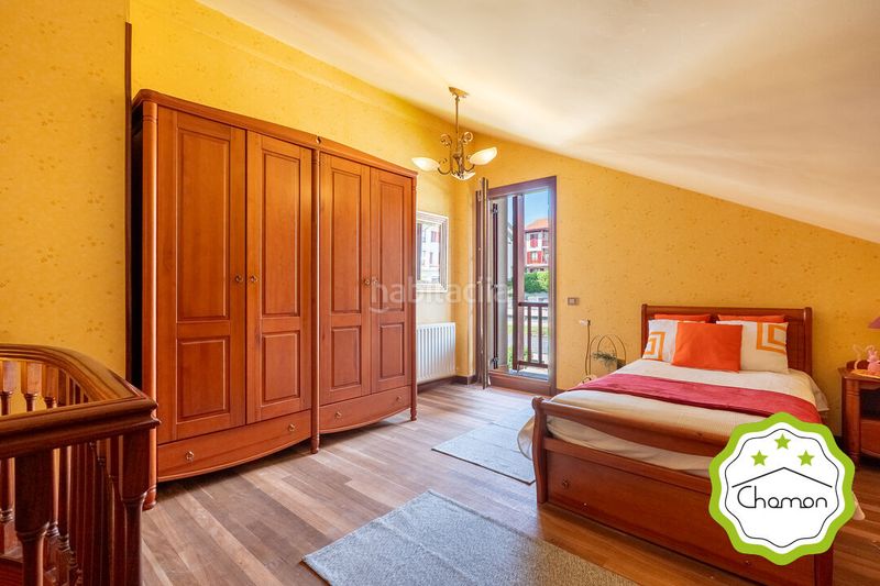 Foto cc5cb719-450b-4f48-a743-5b3f4779ed18. Casa amb aparcament a Arrigorriaga