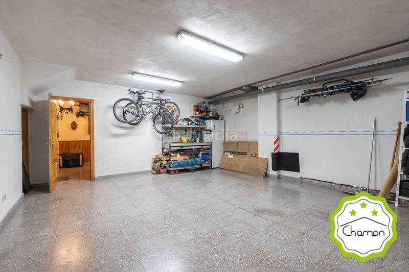 Foto 02a84f79-21dd-4669-8d82-f760ec6a0f5d. Casa adossada amb calefacció aparcament a Loiu