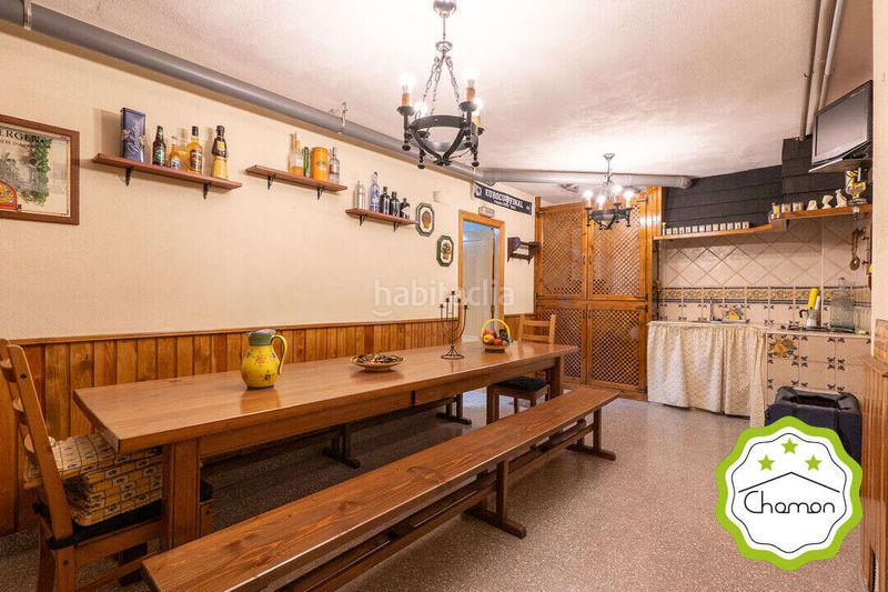 Foto 73afcafd-4536-4885-a838-3b4b7e7fdc0c. Casa adossada amb calefacció aparcament a Loiu