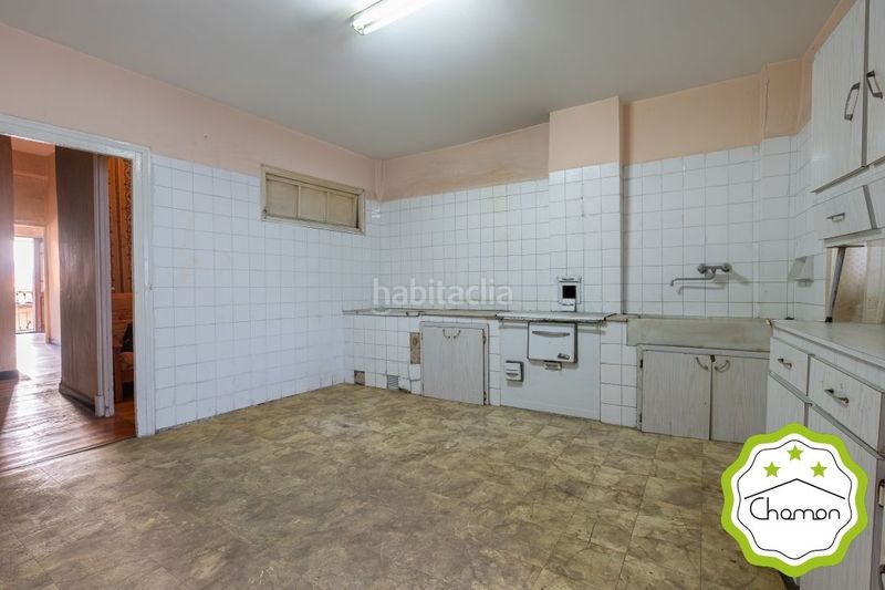 Foto 553280df-29e3-41c3-a6e4-1197627f3469. Pis a Lekeitio