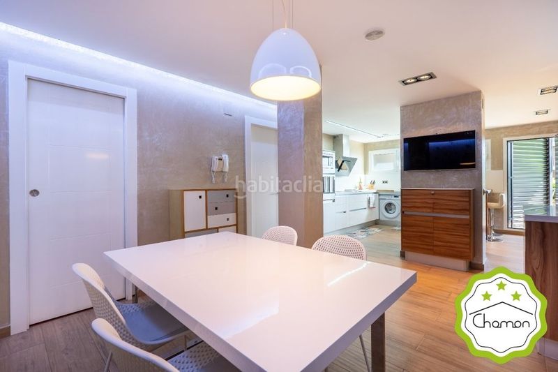 Foto a4c3d63a-4253-41f0-9bff-3b0f0f1c0dc4. Pis amb calefacció aparcament piscina a Artatza-Pinueta-Pinosolo Leioa