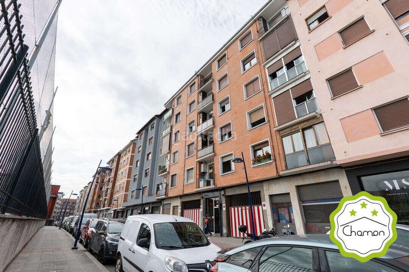Foto 77481934-2fdf-49f2-93a3-f3dc74f426b9. Etagenwohnung mit heizung in Centro Portugalete