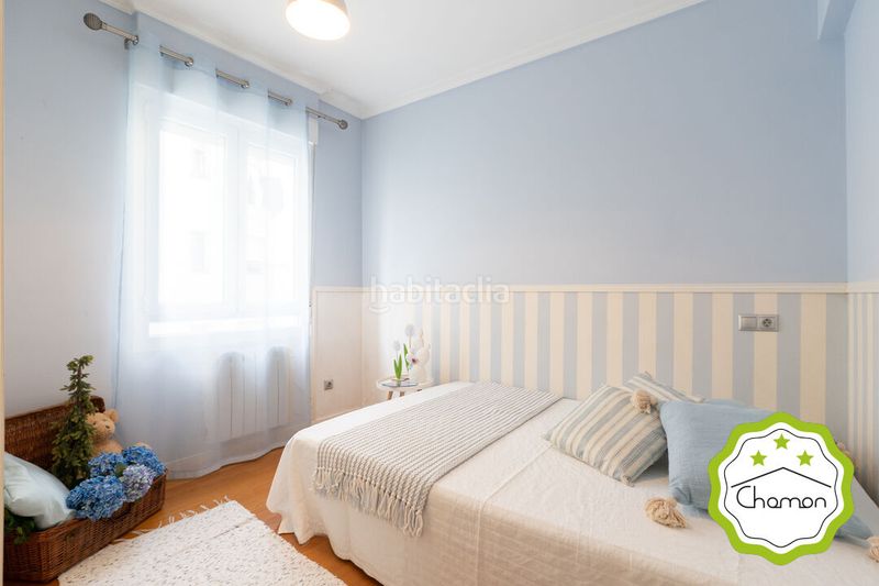 Foto c41a4bf2-cc6b-4bf1-a772-484efbae45b8. Etagenwohnung mit heizung in Centro Portugalete