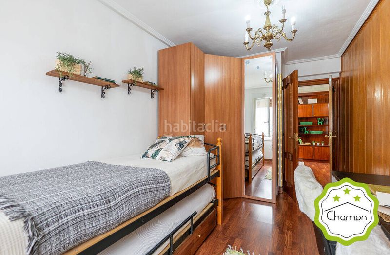 Foto c540389f-cc2f-4928-86bc-f936be3d0827. Pis a Uretamendi Bilbao