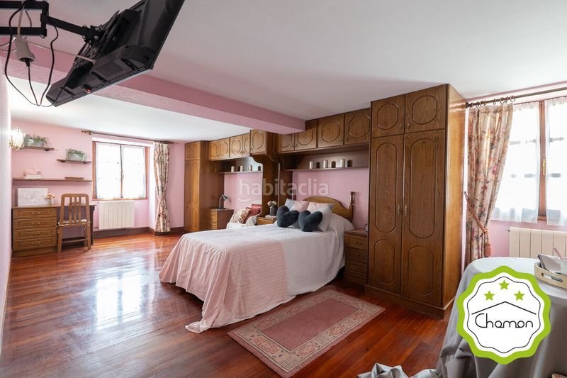 Foto d70e0bd6-c669-4502-a027-725359d4d3d1. Masia amb calefacció aparcament a Aulesti